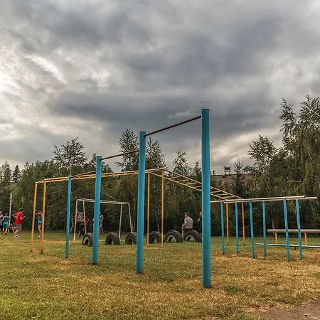 Karpatski Barvy Отель Мигово